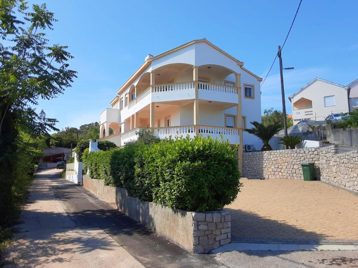 Sunshine Place By The Beach Lukoran Bagian luar foto